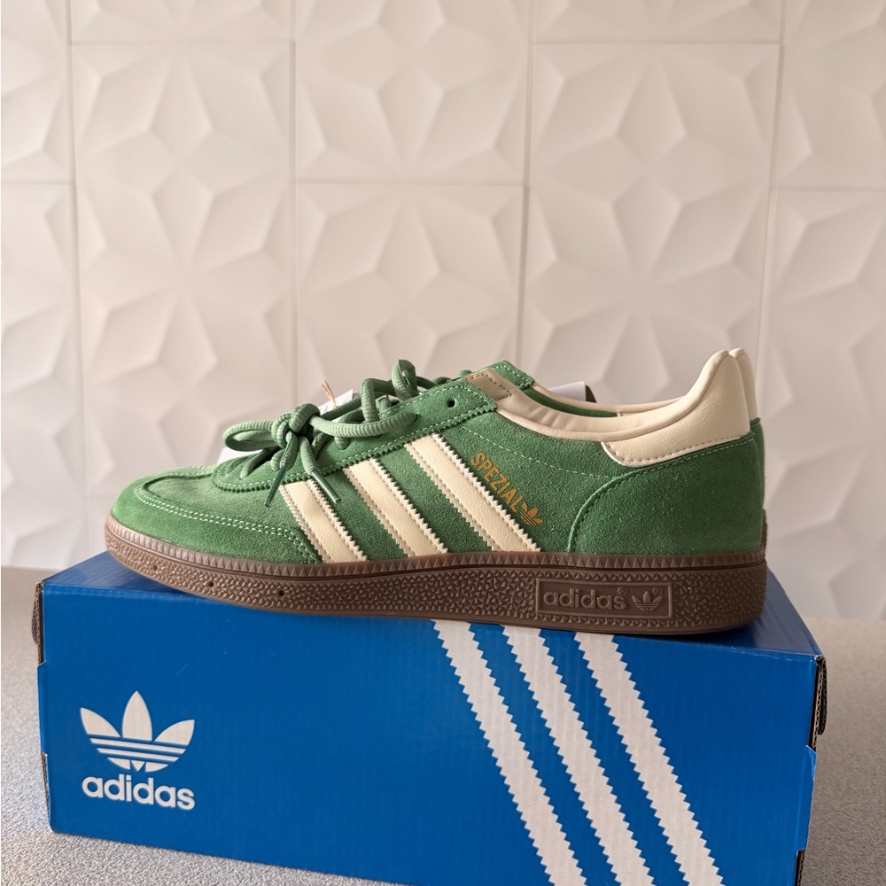 Adidas Green and Cream Sneakers